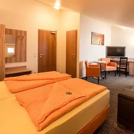 An Der Waldstrasse ホテル 3*